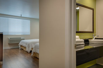 Vagabond Inn Executive - Bakersfield Downtowner Exteriér fotografie